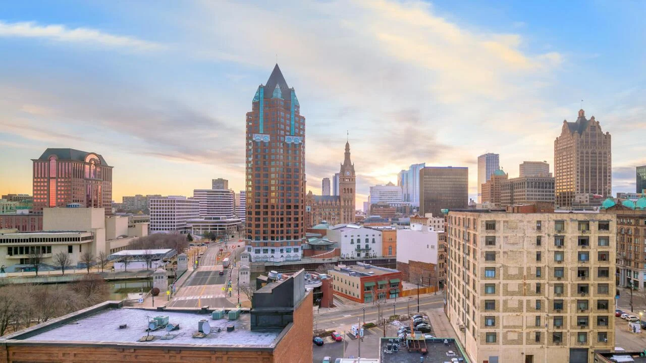 Milwaukee-area roof planning